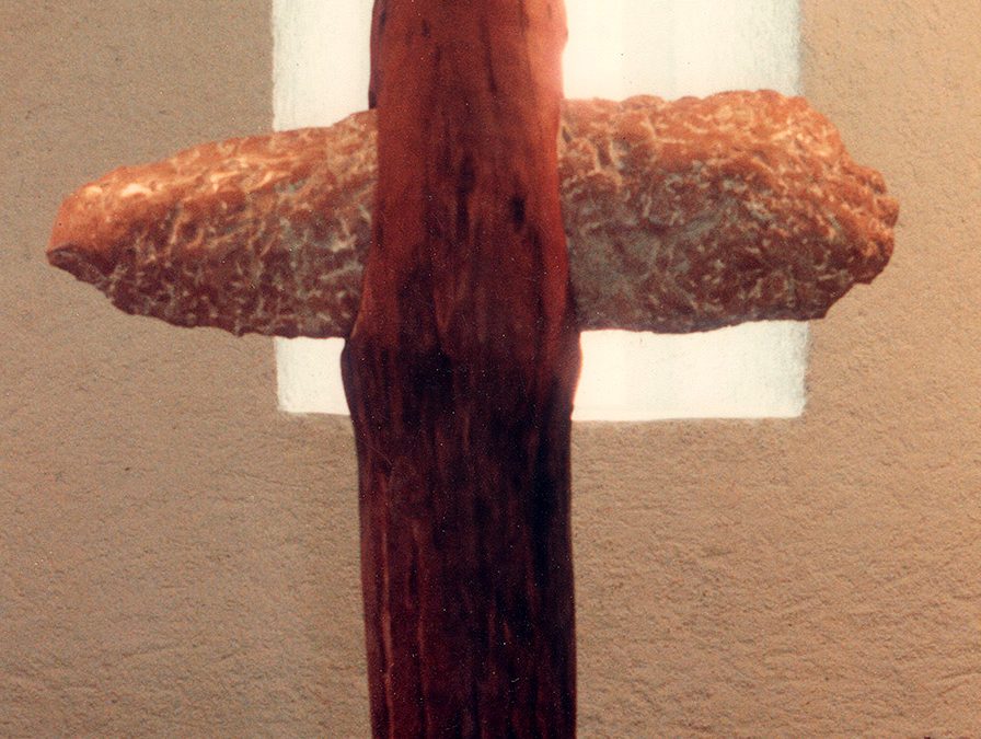 «Marte». Escultura en madera y piedra. 1989.